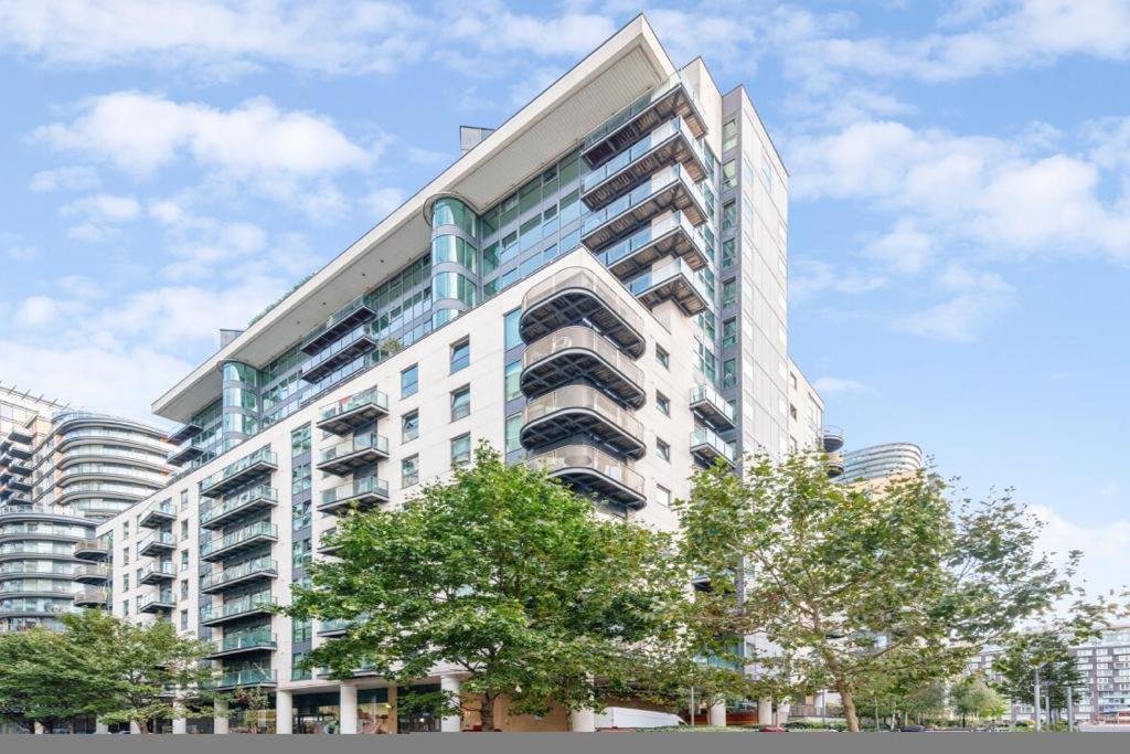 Docklands Cozy View Apartment London Exterior foto